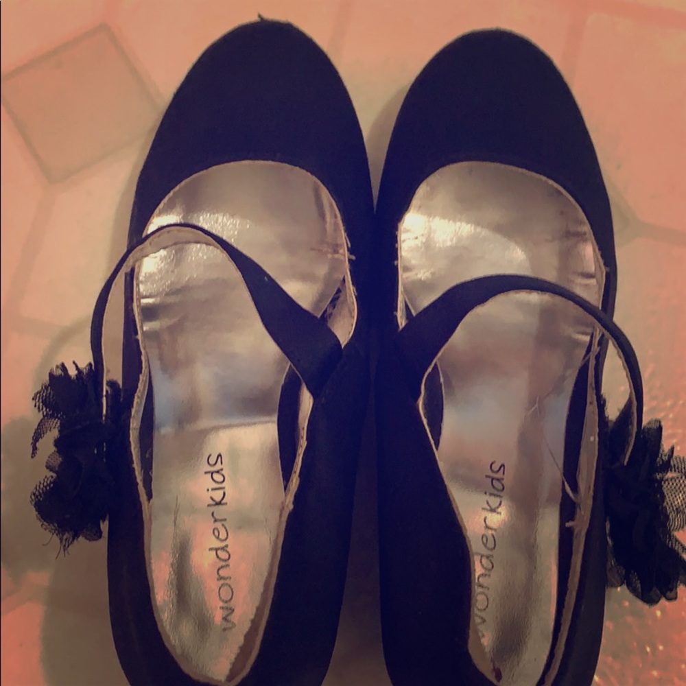 Black kids heels size 1 with flower Velcro on side